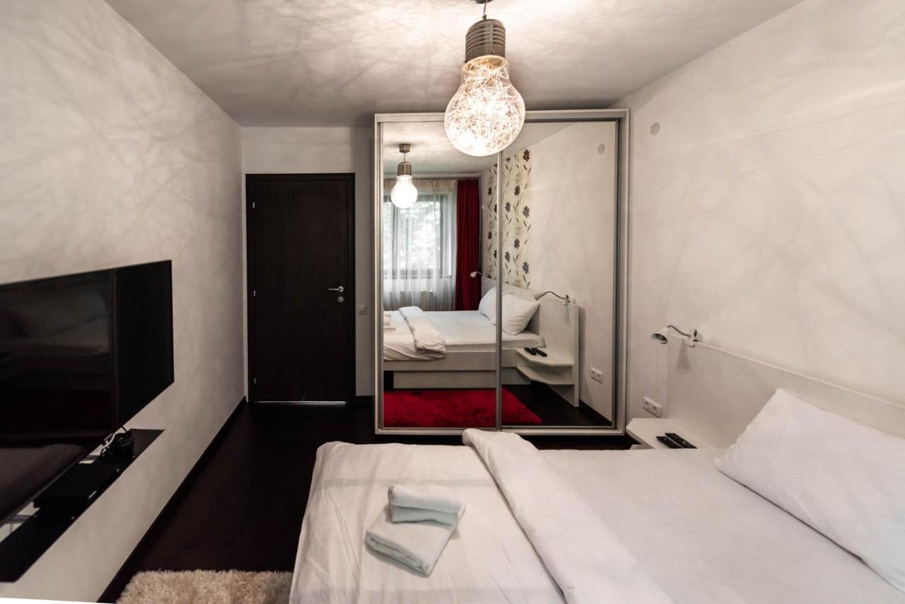 La Nueve Suite Braşov Exterior foto